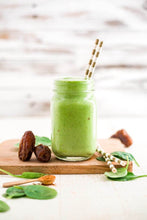 Load image into Gallery viewer, Creamy Avocado Banana Green Smoothie
